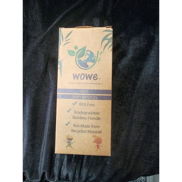 Wowe Kids Biodegradable Bamboo Toothbrush With Soft Bristles - Picture 1 of 2